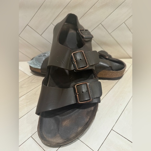 Birkenstock’s EU 42 Milano Brown - Picture 2 of 5